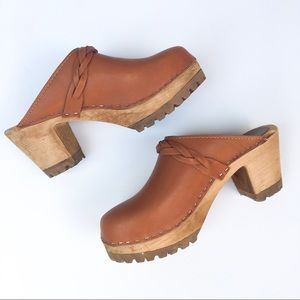 Original Luggage Leather Mia Swedish ‘Elsa’ Clogs